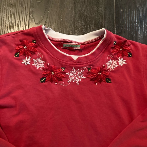 Holiday Traditions Vintage Crewneck - Picture 4 of 4